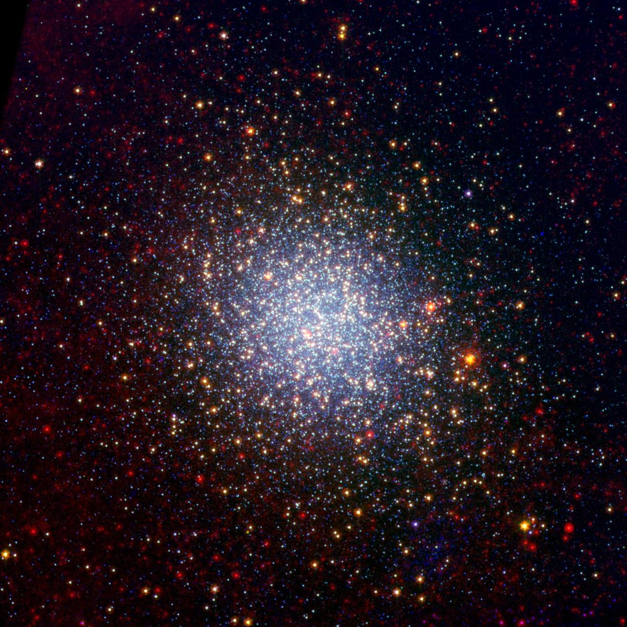 Região densamente preenchida por estrelas em um aglomerado globular observado pelo Hubble.